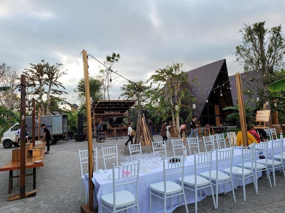 Tien Son Pleiku Homestay Buitenkant foto