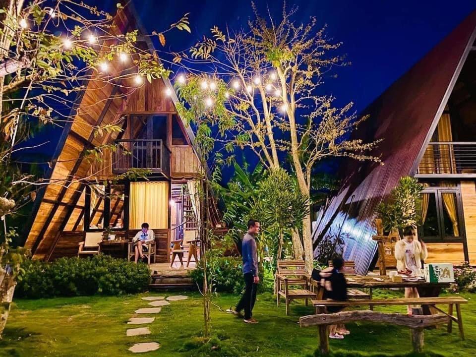 Tien Son Pleiku Homestay Buitenkant foto