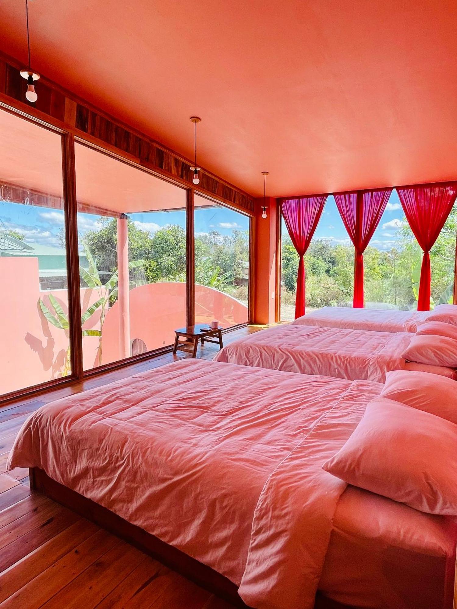 Tien Son Pleiku Homestay Buitenkant foto